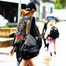 柬埔寨木牌衣服